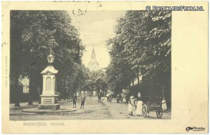 ansichtkaart: Vught, Marktveld