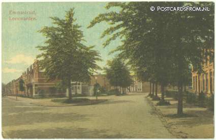 Leeuwarden, Emmastraat ansichtkaart: Leeuwarden, Emmastraat
