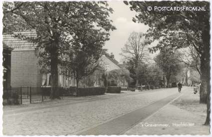 ansichtkaart: 's-Gravenmoer, Hoofdstraat