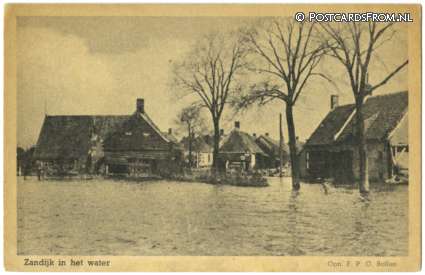 ansichtkaart: Middelburg, Zandijk in het water