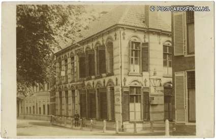 ansichtkaart: Groningen, Kweekschool v. Meisjes