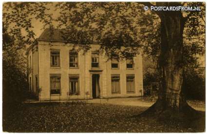 ansichtkaart: De Bilt, Pastorie Ned. Herv. Kerk