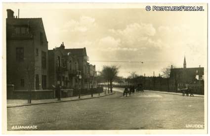 ansichtkaart: IJmuiden, Julianakade