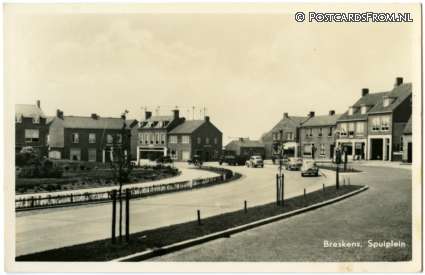 ansichtkaart: Breskens, Spuiplein