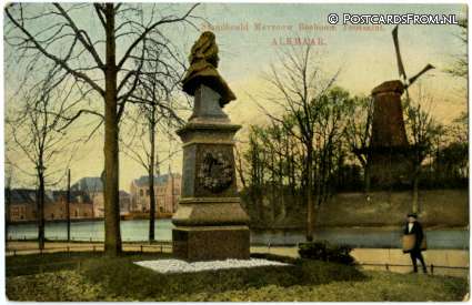 Alkmaar, Standbeeld Mevrouw Bosboom Toussaint. Molen ansichtkaart: Alkmaar, Standbeeld Mevrouw Bosboom Toussaint. Molen