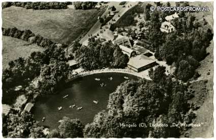 ansichtkaart: Hengelo OV, Luchtfoto 'De Waarbeek'