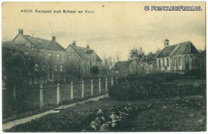 ansichtkaart: Asch, Kerkpad met School en Kerk