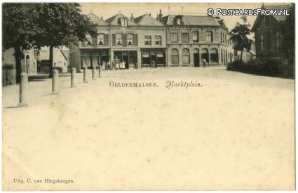 ansichtkaart: Geldermalsen, Marktplein