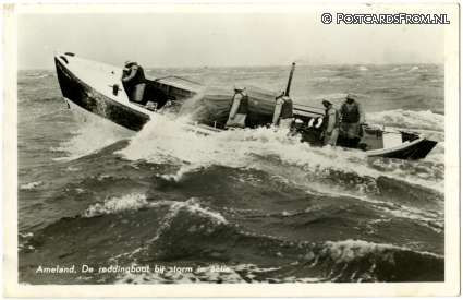 Ameland, De reddingsboot bij storm in actie ansichtkaart: Ameland, De reddingsboot bij storm in actie