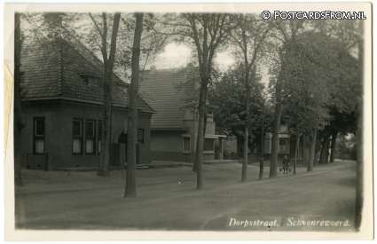 ansichtkaart: Schoonrewoerd, Dorpsstraat
