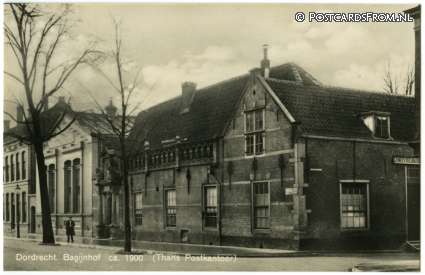 Dordrecht, Bagijnhof ca. 1900. Thans Postkantoor ansichtkaart: Dordrecht, Bagijnhof ca. 1900. Thans Postkantoor