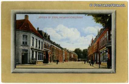 ansichtkaart: Bergen op Zoom, Antwerpschestraat