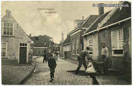 ansichtkaart: Scheveningen, Dorpsgezicht