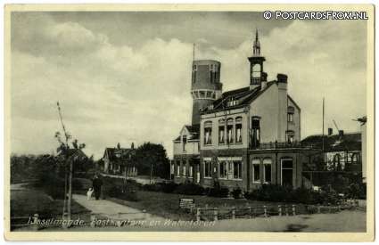 ansichtkaart: IJsselmonde, Postkantoor en Watertoren