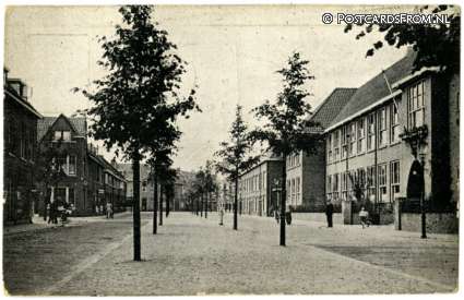 Schiedam, Westfrankelandsestraat ansichtkaart: Schiedam, Westfrankelandsestraat