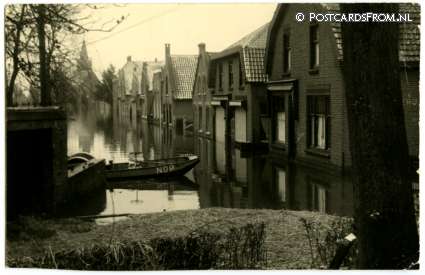 ansichtkaart: 's-Gravendeel, Watersnood