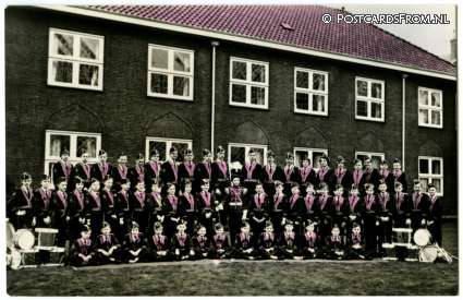 ansichtkaart: Tilburg, Jeugddrumband 'Prins Bernhard'