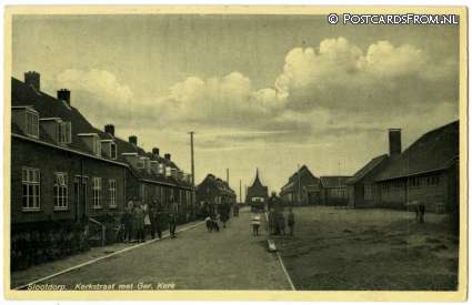 ansichtkaart: Slootdorp, Kerkstraat met Ger. Kerk