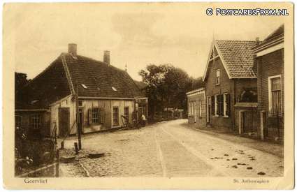 ansichtkaart: Geervliet, St. Anthonieplein