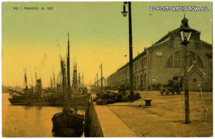 ansichtkaart: IJmuiden, Vischhal