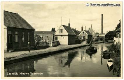 ansichtkaart: Zaandijk, Nieuwe Vaartkade