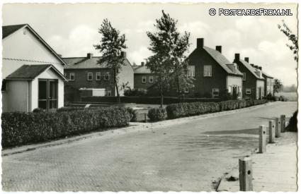 Hagestein, Stuwstraat ansichtkaart: Hagestein, Stuwstraat
