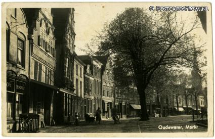 ansichtkaart: Oudewater, Markt. Cafe Monopole