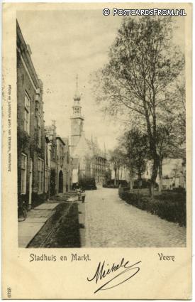 ansichtkaart: Veere, Stadhuis en Markt