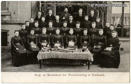 ansichtkaart: Neerbosch, Zang- en Muziekkoor der Weesinrichting