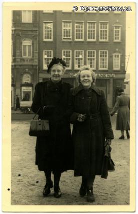 ansichtkaart: Amsterdam, Op de Dam