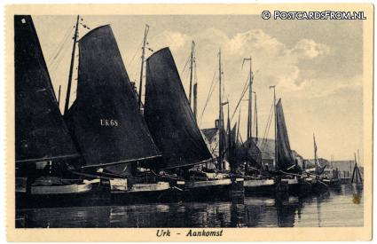 ansichtkaart: Urk, Aankomst