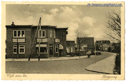 ansichtkaart: Wijk aan Zee, Hoogeweg