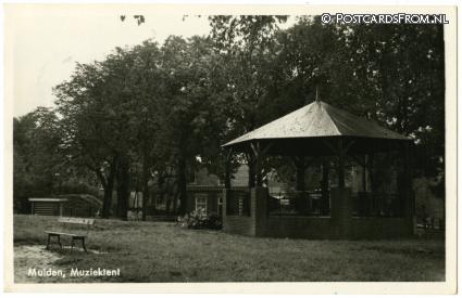 ansichtkaart: Muiden, Muziektent