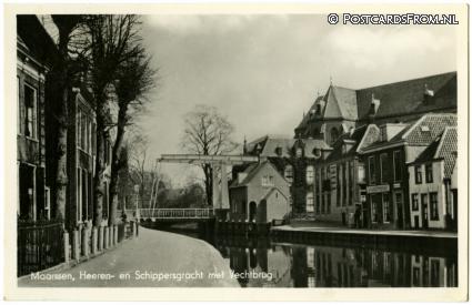 ansichtkaart: Maarssen, Heeren- en Schippersgracht met Vechtbrug