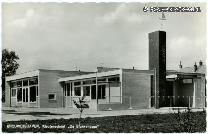 Brouwershaven, Kleuterschool 'De Blokkendoos' ansichtkaart: Brouwershaven, Kleuterschool 'De Blokkendoos'