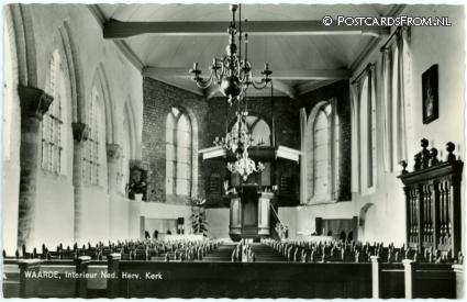 ansichtkaart: Waarde, Interieur Ned. Herv. Kerk