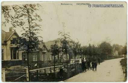 ansichtkaart: Grijpskerk, Stationsweg