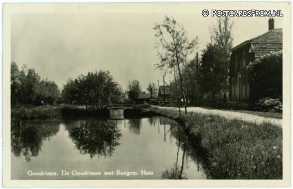 ansichtkaart: Goudriaan, De Goudriaan met Burgem. Huis