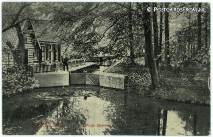 ansichtkaart: Overveen, Sluisje Elswoud