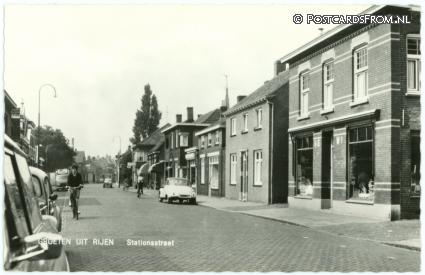 ansichtkaart: Rijen, Stationsstraat