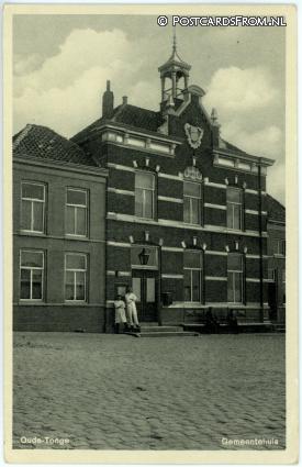ansichtkaart: Oude-Tonge, Gemeentehuis