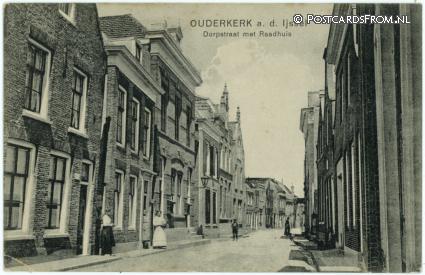 Ouderkerk ad IJssel, Dorpstraat met Raadhuis ansichtkaart: Ouderkerk ad IJssel, Dorpstraat met Raadhuis