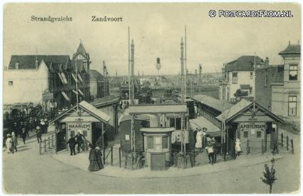 ansichtkaart: Zandvoort, Strandgezicht. Station Tram