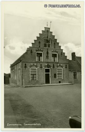 ansichtkaart: Zonnemaire, Gemeentehuis