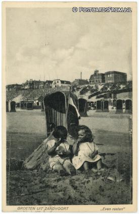 ansichtkaart: Zandvoort, Even rusten
