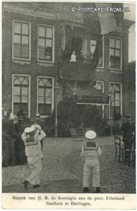 Harlingen, Bezoek H.M. de Koningin. Stadhuis ansichtkaart: Harlingen, Bezoek H.M. de Koningin. Stadhuis