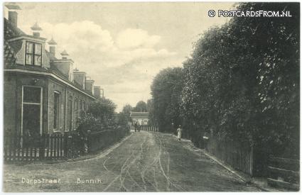 ansichtkaart: Bunnik, Dorpstraat