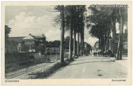 ansichtkaart: Scheemda, Stationstraat