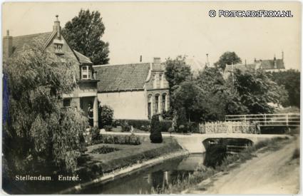 ansichtkaart: Stellendam, Entree