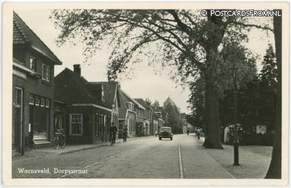 ansichtkaart: Warnsveld, Dorpsstraat